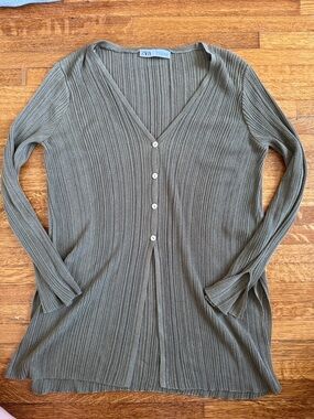 Zara Olive Ribbed V-Neck Button Cardigan
